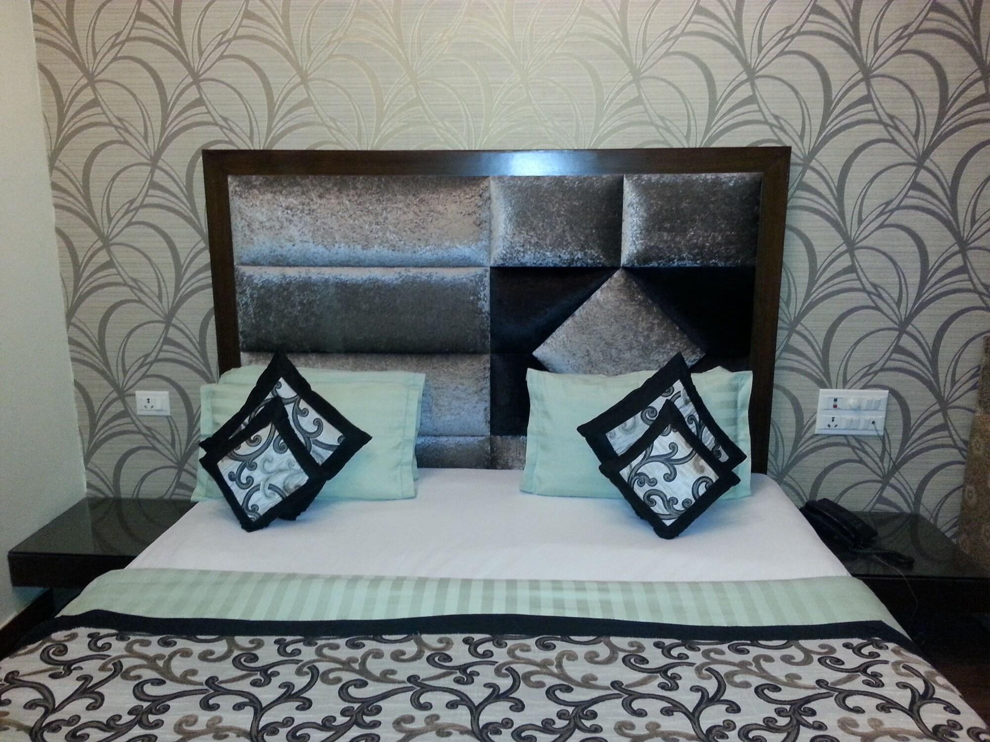 Hotel Vanson Villa - Near Connaught Place New Delhi Buitenkant foto