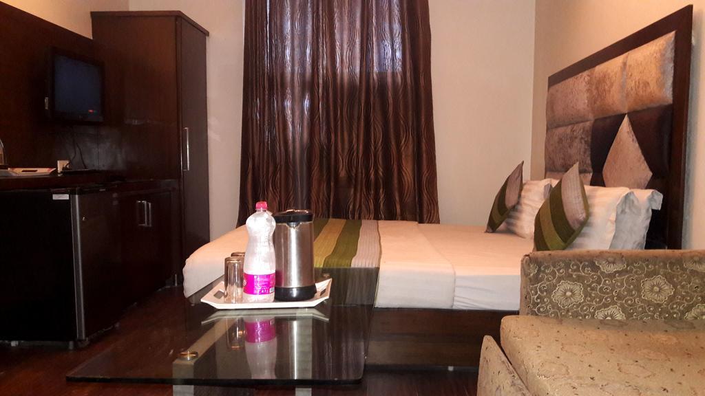 Hotel Vanson Villa - Near Connaught Place New Delhi Buitenkant foto